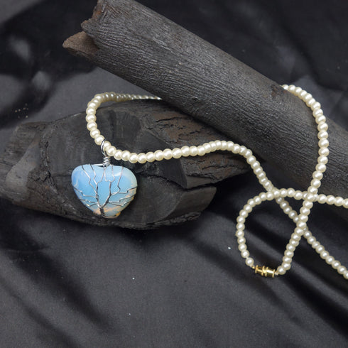 Turkish HEALING CRYSTAL CHARM HEART SHAPE PENDANT(LIGHT BLUE) D257